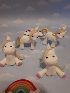 Souvenirs 10 Unicornios Porcelana Fria - tienda online