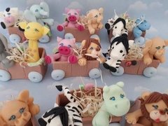 Adorno Torta Tren Animalitos Porcelana Fria - comprar online