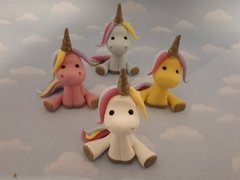 Souvenirs 10 frascos Unicornios Porcelana Fria - comprar online