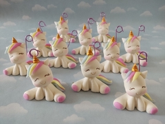 Souvenirs 20 Unicornios porcelana Fria en internet