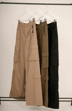 PANTALON CARGO SAY BEIGE - comprar online