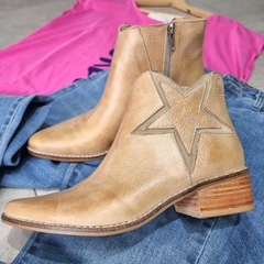 STAR BOOTS - CAMEL