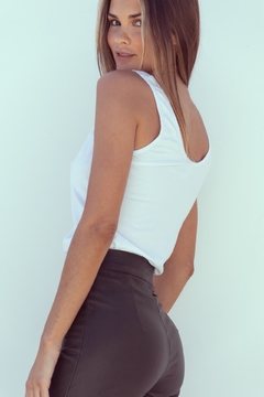 MUSCULOSA BASIC - comprar online