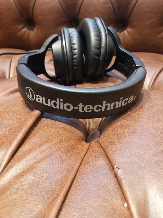 Auriculares Audio Technica Ath M20x Profesionales B-STOCK