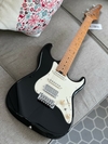 Guitarra Eléctrica Soloking Stratocaster MS11 Classic HSS Nickel Black