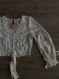 Blusa blanca H&M en internet