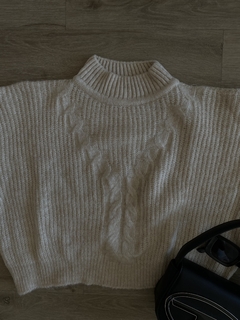 Sweter polera | Crudo en internet