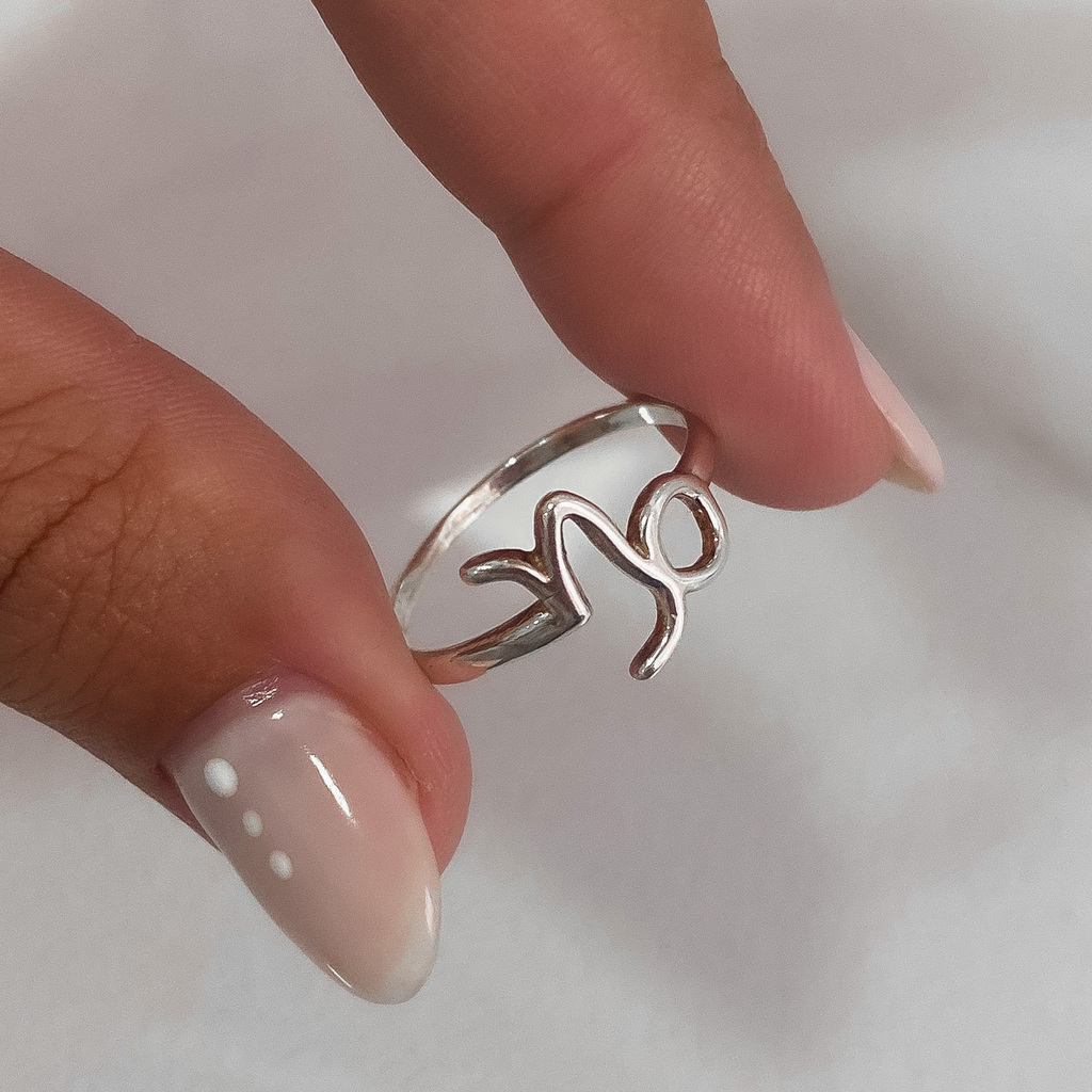 Anillo de capricornio deals