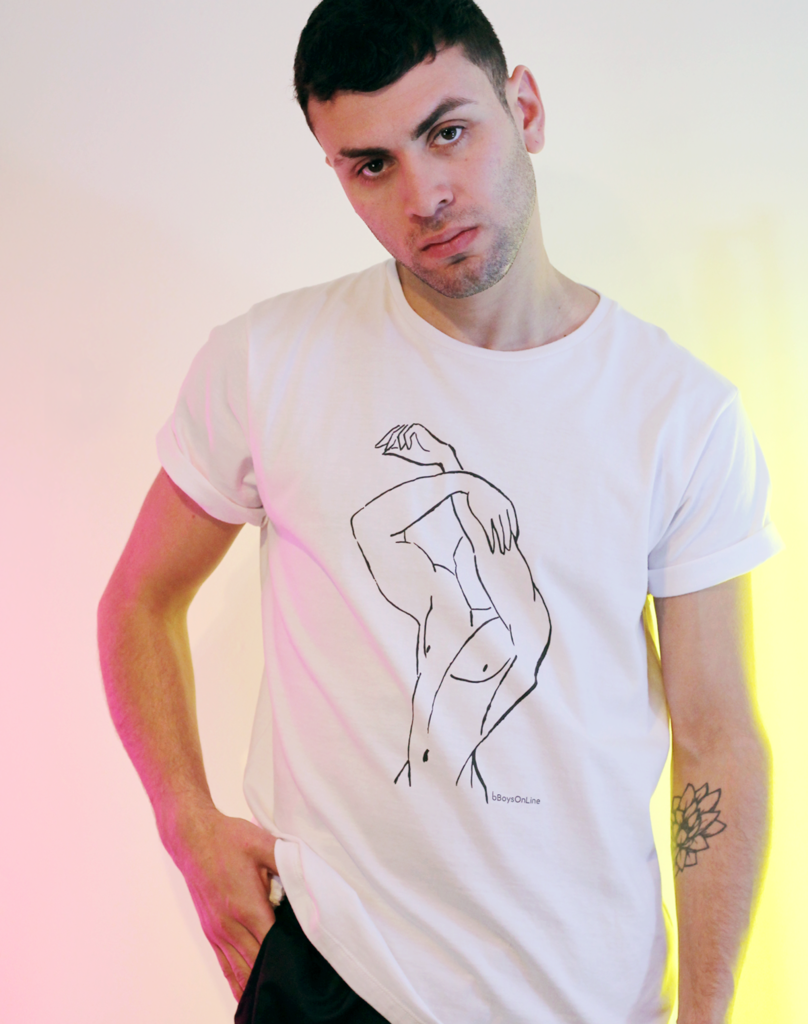 Remera blanca unisex de algodon con estampa en dtg. remeras lgbtiq