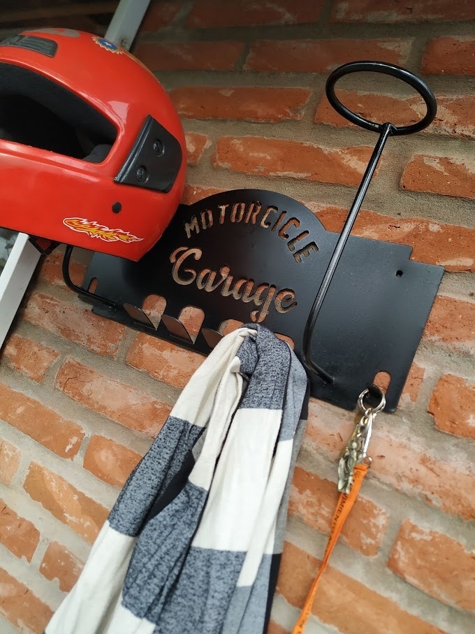 PORTA CASCO DECORATIVO 2 CASCOS
