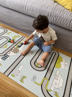 PLAY MAT