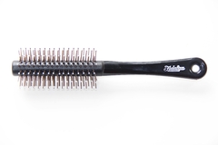 Escova P&B - #2154 da Escovas Fidalga, ideal para alisar e modelar cabelos grossos, cabo plástico resistente, compatível com secador.