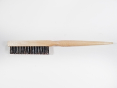 Escova Finalizadora para Penteado #2231 - A escolha dos profissionais e barbeiros para um acabamento perfeito e versátil.