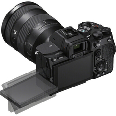 Câmera Sony Alpha A7 IV + Lente 28-70 mm f/3.5-5.6 OSS Kit