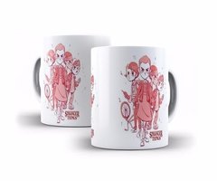 Caneca Stranger Things Netflix Mike Dustin Liquidação Barato