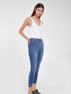 JEAN SKINNY CAMILLE Talle 26 ST MARIE