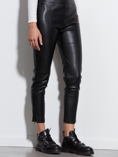 PANTALON LEATHER KILL BLACK - comprar online