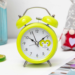 Reloj despertador verde