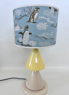 Lámpara de mesa con pantalla Pingüino de Magallanes