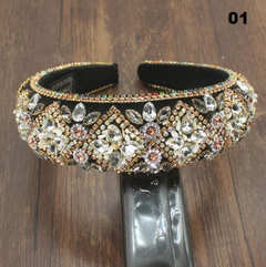 Tiara Luxo Artesanal Cód 2441 - comprar online