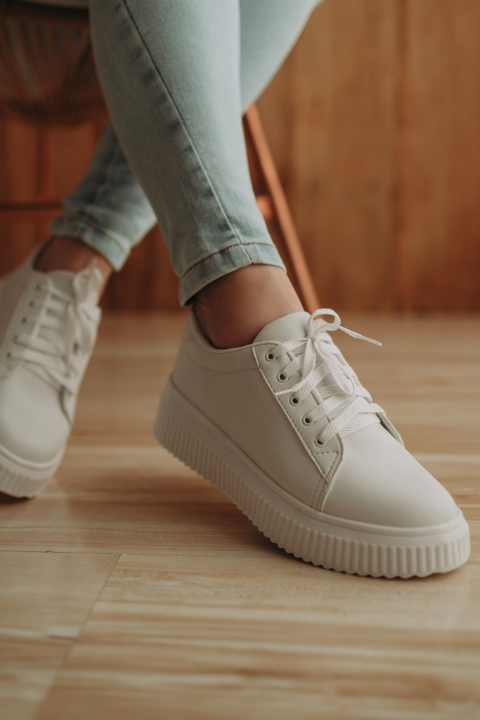 Tenis Feminino Branco STZ Com Cadarço - Uzze Sapatos