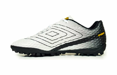 Imagen de Botín Hombre Tf Sintético Umbro Warskin 38 Al 45