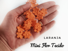 Flor Tecido Prensada 2cm (kit 20un) - loja online