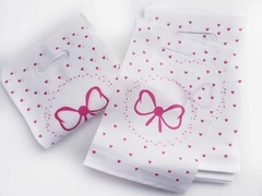 Sacola Plástica Boca Palhaço Lacinho Rosa (Branca) 20x30 (15un) - comprar online