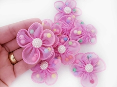 Flor Voal com perólas Coloridas 4,5cm (un) - Fitas e Laços da Fê | 10x Sem Juros no Cartão de Crédito, Junte Pontos e Troque por Cashback