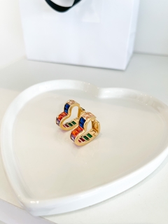 Brinco Argola em semi joia com zircônias coloridas na internet