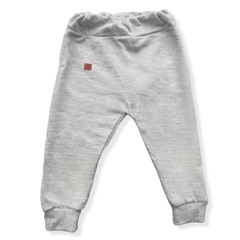 PANTALON GRIS MELANGE LISO - comprar online