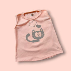 MUSCULOSA ACAMPANADA DURAZNO GATITA NIÑA