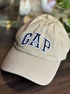 Gorra Gap en internet