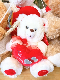 OSITO DE PELUCHE CON CORAZON