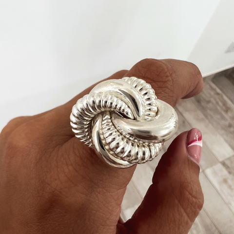 Anillo belgiorno flor 2025