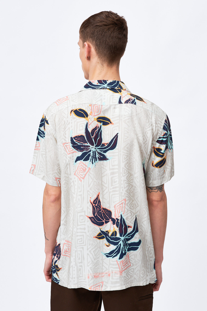 Camisa Vacay Tropical Flowers en internet