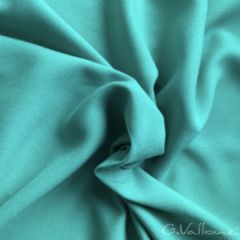 Chloé - Verde Piscina color 938 Pantone® 17-5638