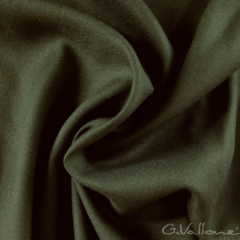 Chloé - Verde Militar color 423 Pantone® 19-0414