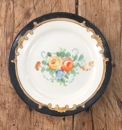 6 platos de postre de porcelana oriental pintado a a mano. 18 cm.