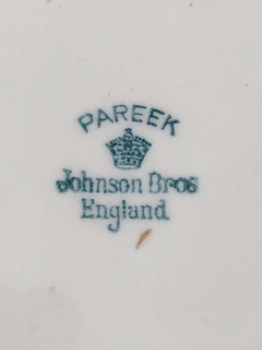 Guisera de loza inglesa Johnson Bros Pareek, ( detalle de desgaste en la tapa) 21 cm de diámetro. en internet