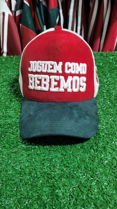 Boné "Joguem como Bebemos"