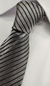 Gravata Espelhada - Cinza Chumbo com Linhas Diagonais Pretas - COD: MH318 - Império das Gravatas