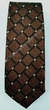 Gravata Skinny - Marrom Chocolate Escuro Fosco com Quadris Diagonais e Pontos Brancos - COD: CQT28 - comprar online